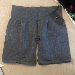 NVGTN “Black Speckled Pro Shorts”, size L